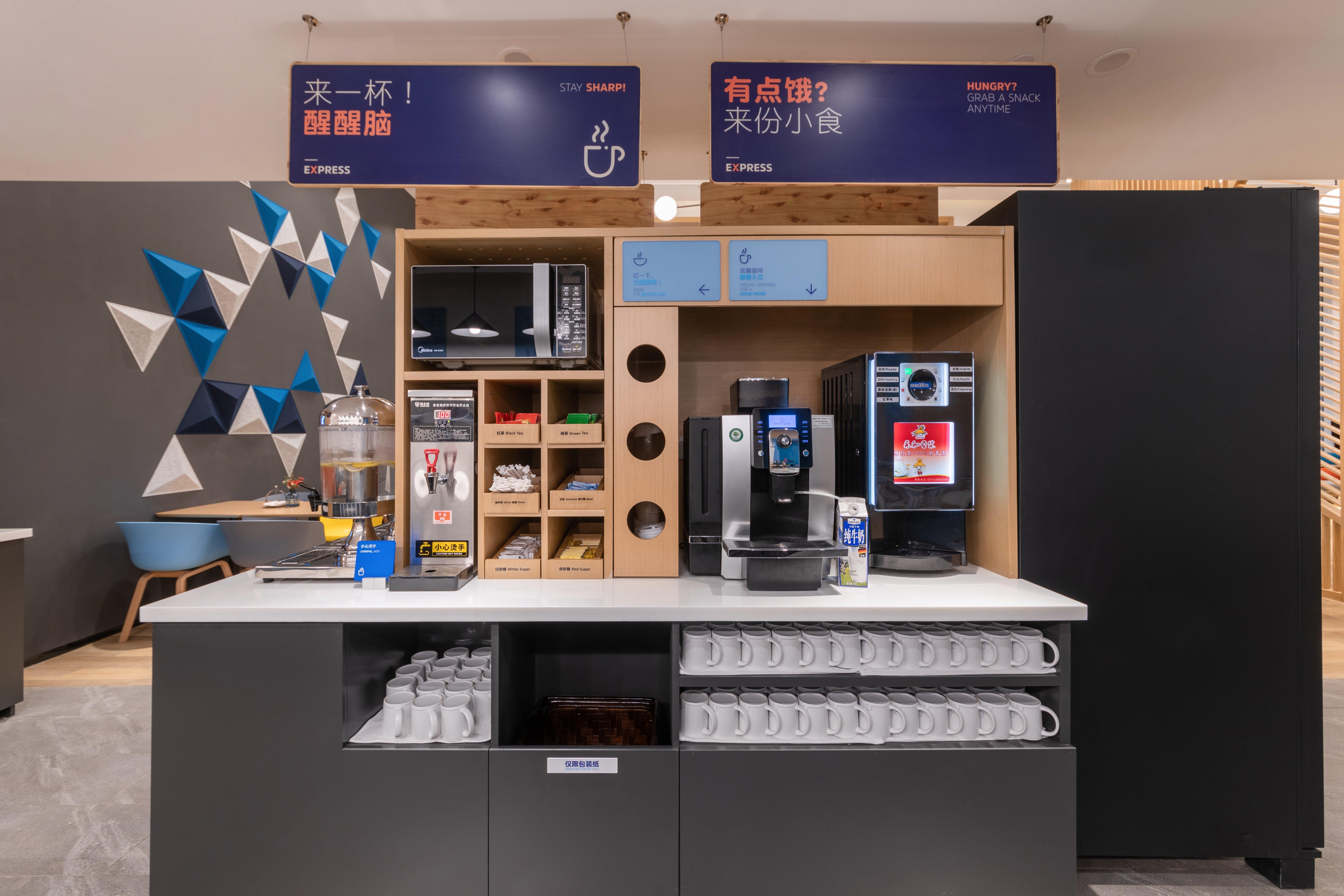 Holiday Inn Express Ningbo City Center By Ihg Екстер'єр фото