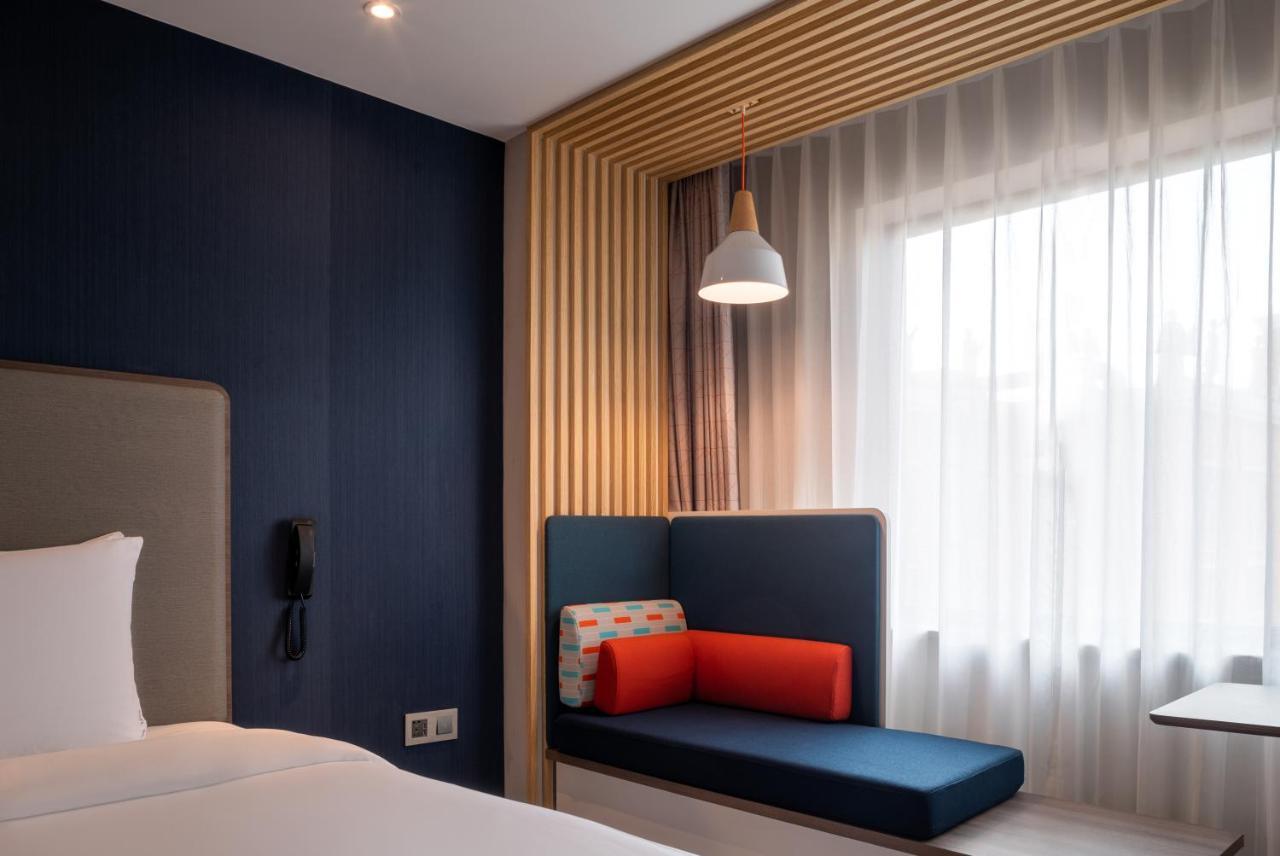 Holiday Inn Express Ningbo City Center By Ihg Екстер'єр фото